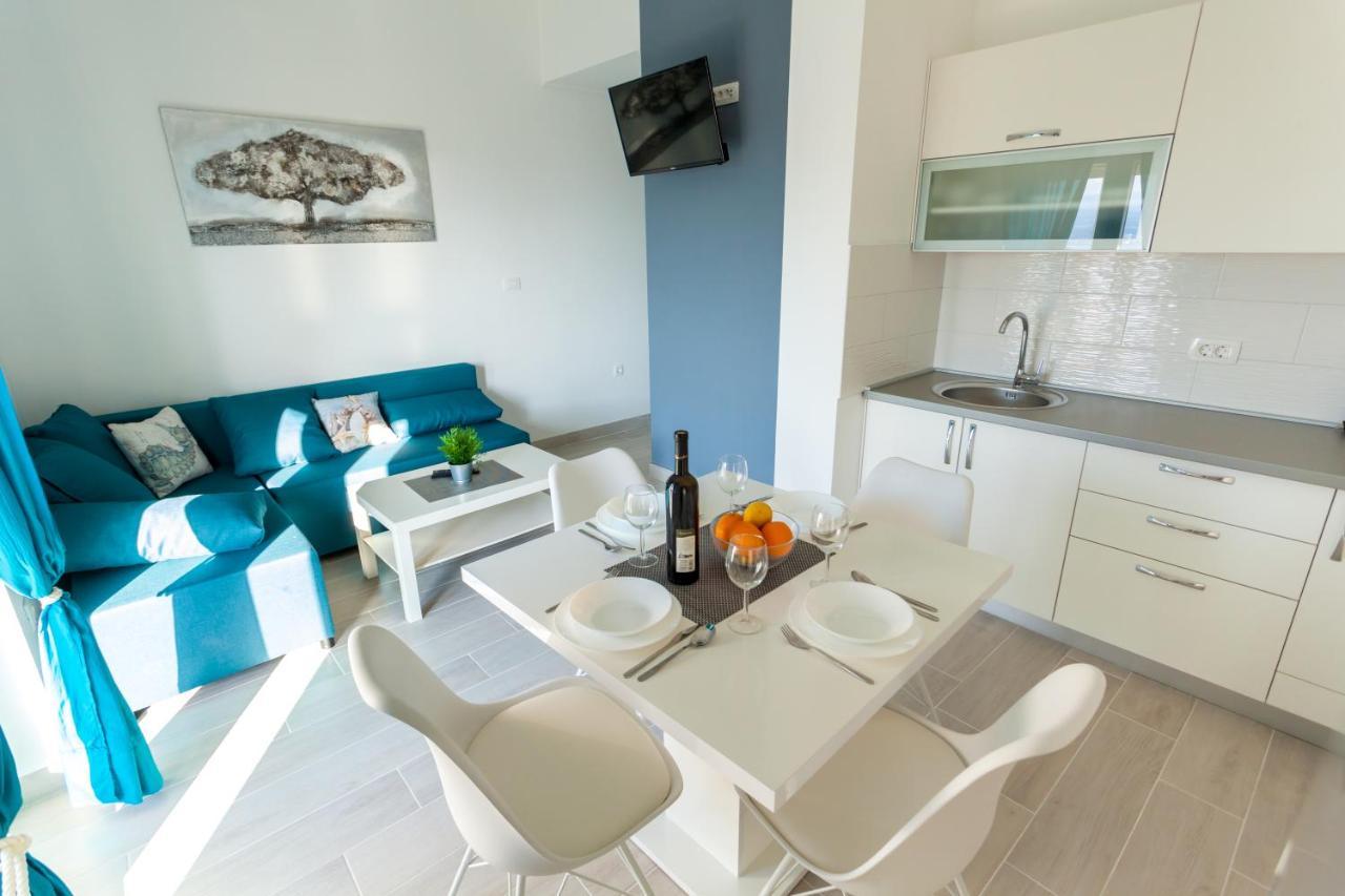 Apartments Didi 오미살즈 외부 사진